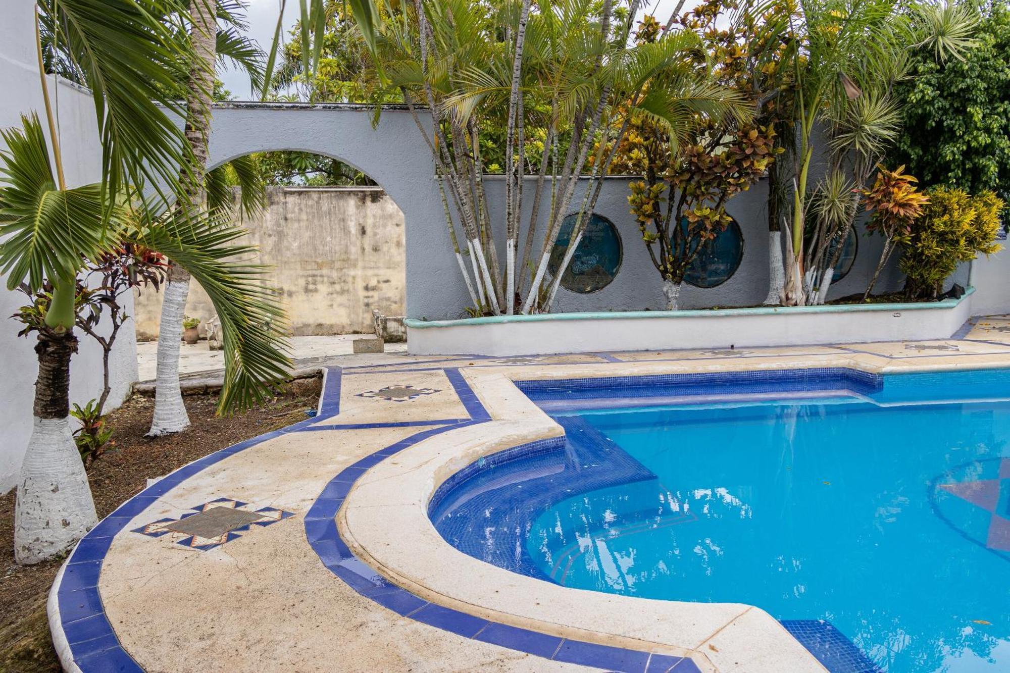 Oyo Hotel Marias,Aeropuerto Internacional De צ'טומאל מראה חיצוני תמונה